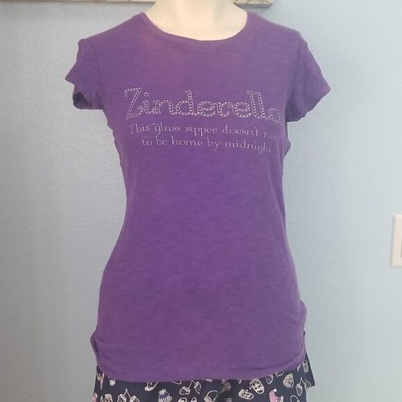 2-pack wine themed t-shirts - Picture 4 of 6